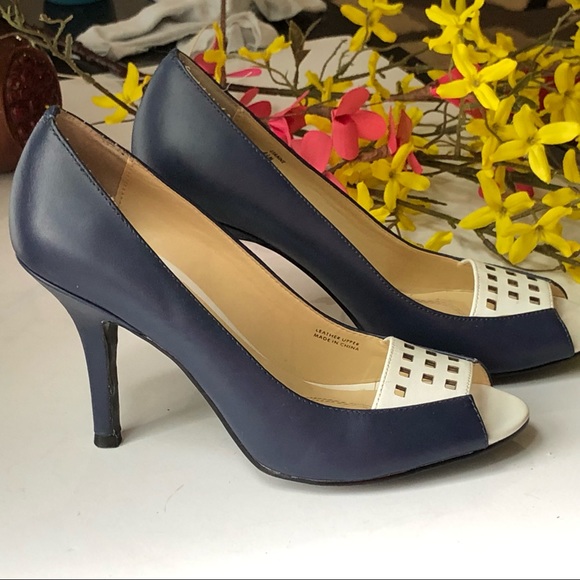 Tahari Shoes - Tahari Peep Toe Heels Size 8.5M